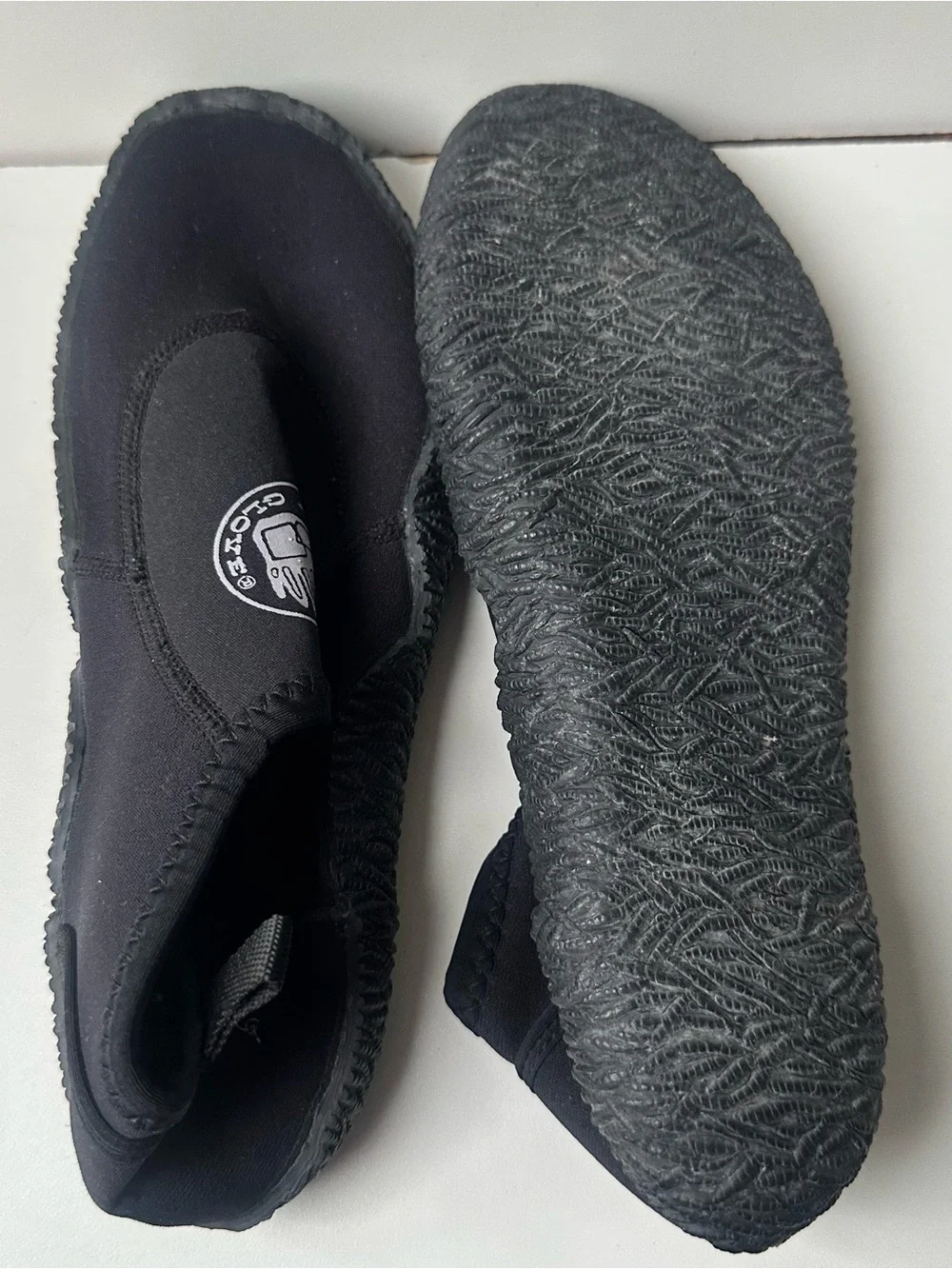 Body Glove versatile black